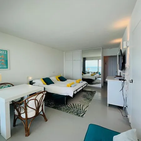 - Le Miramar - Studio Face Ocean דירה